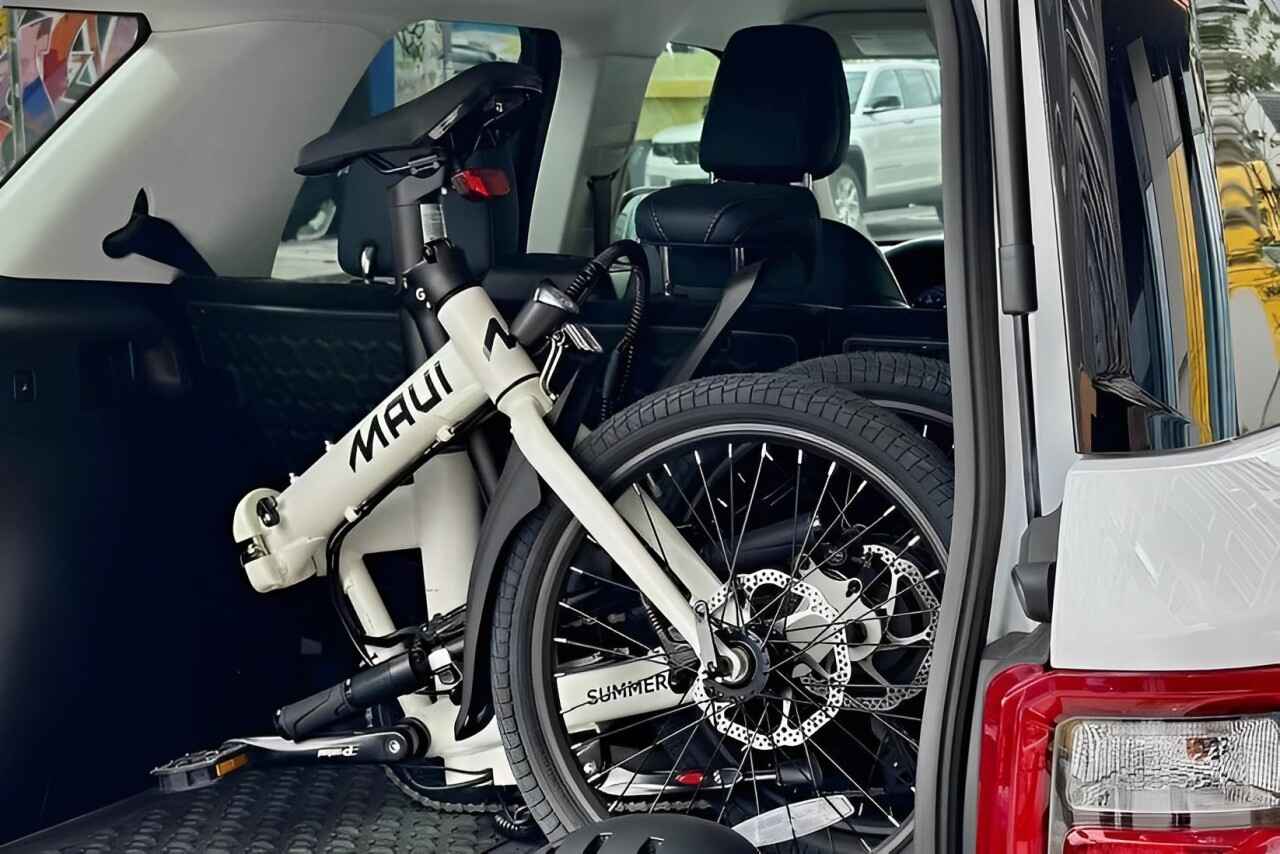 WEBIKEU menu - New arrivals collection image with folding electric bike in the car